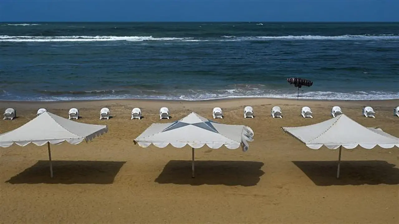 طقس الإسكندرية غدًا يتأثر برياح نشطة دون توقعات لسقوط أمطار